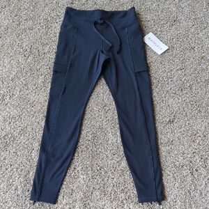 Athleta Rainier Cargo Tight - Navy S